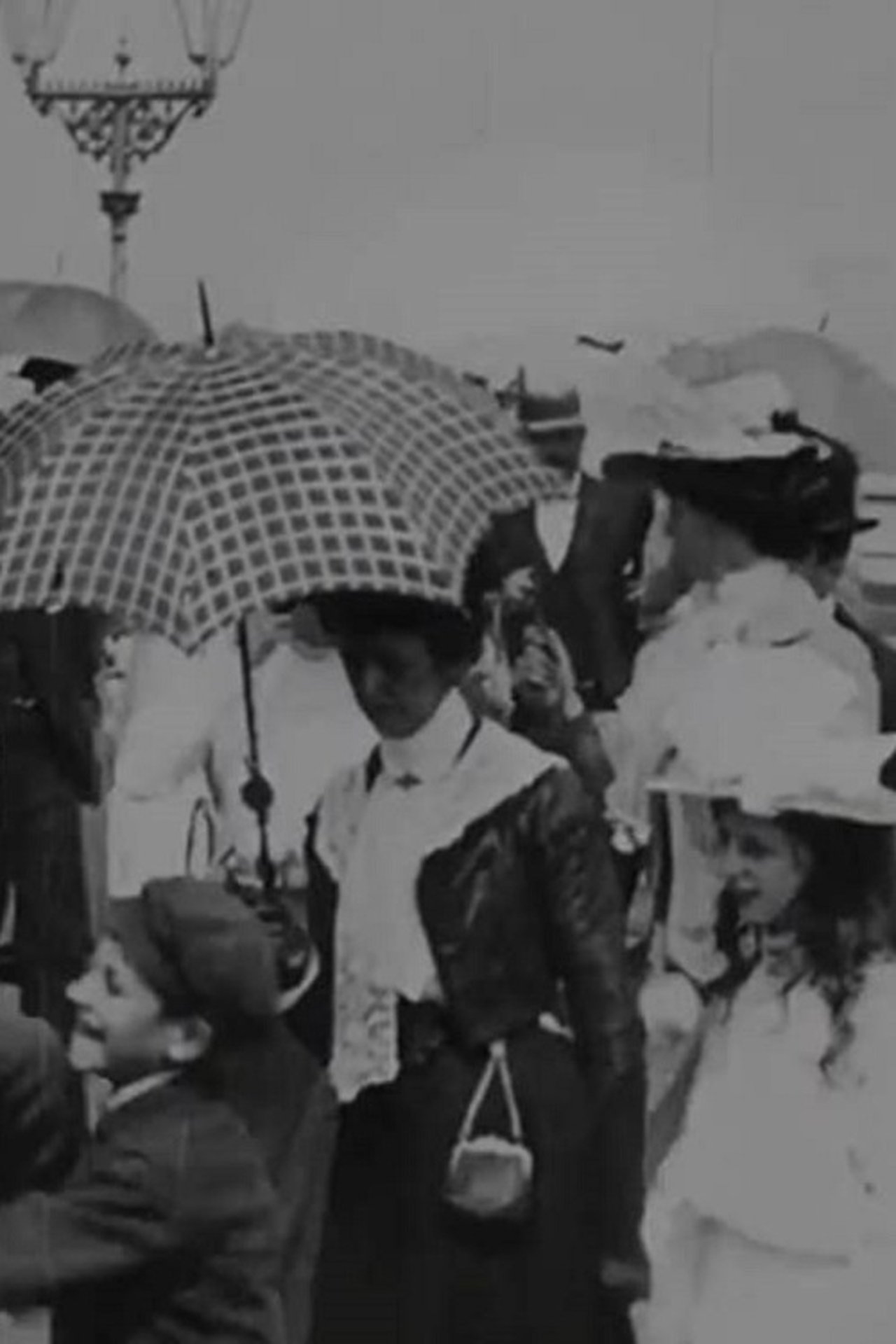 مشاهدة فيلم Early Fashions on Brighton Pier مترجم بدون اعلانات - بوستر