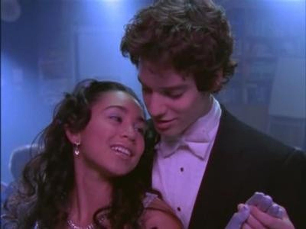 Degrassi - Season 2 Episode 10 : Take My Breath Away