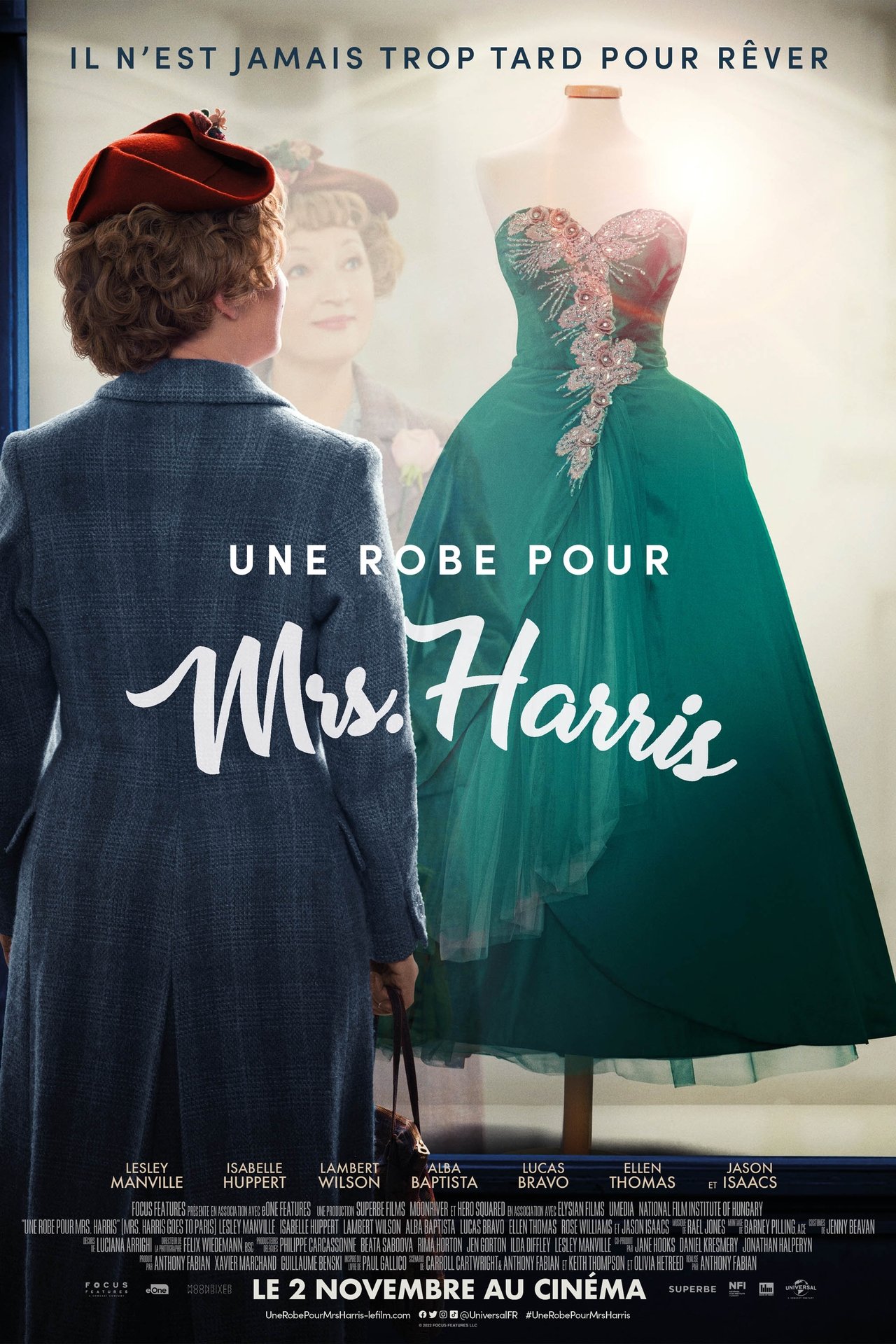 Une robe pour Mrs. Harris poster