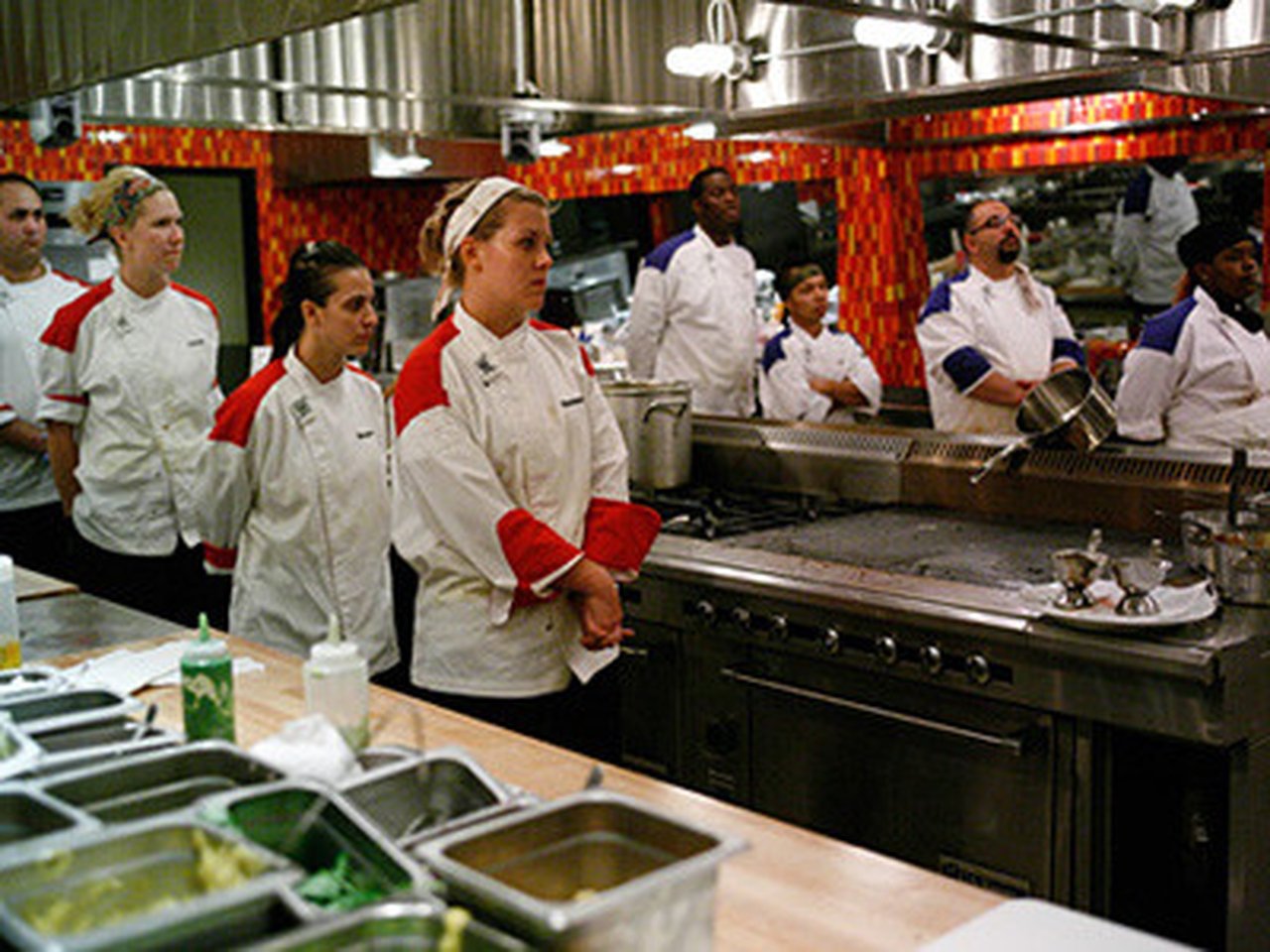 Hell's Kitchen - Season 4 Episode 8 : 8 Chefs Compete