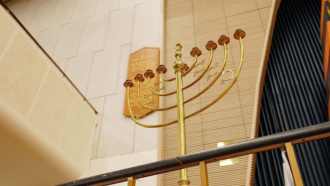 Prayer and Reflection - Season 1 Episode 1 : St John's Wood United Synagogue, London