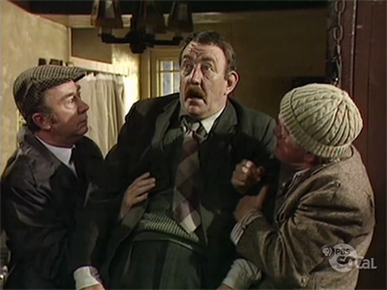 Last of the Summer Wine - Season 7 Episode 4 : Cheering up Ludovic