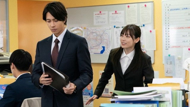 正直不動産 backdrop