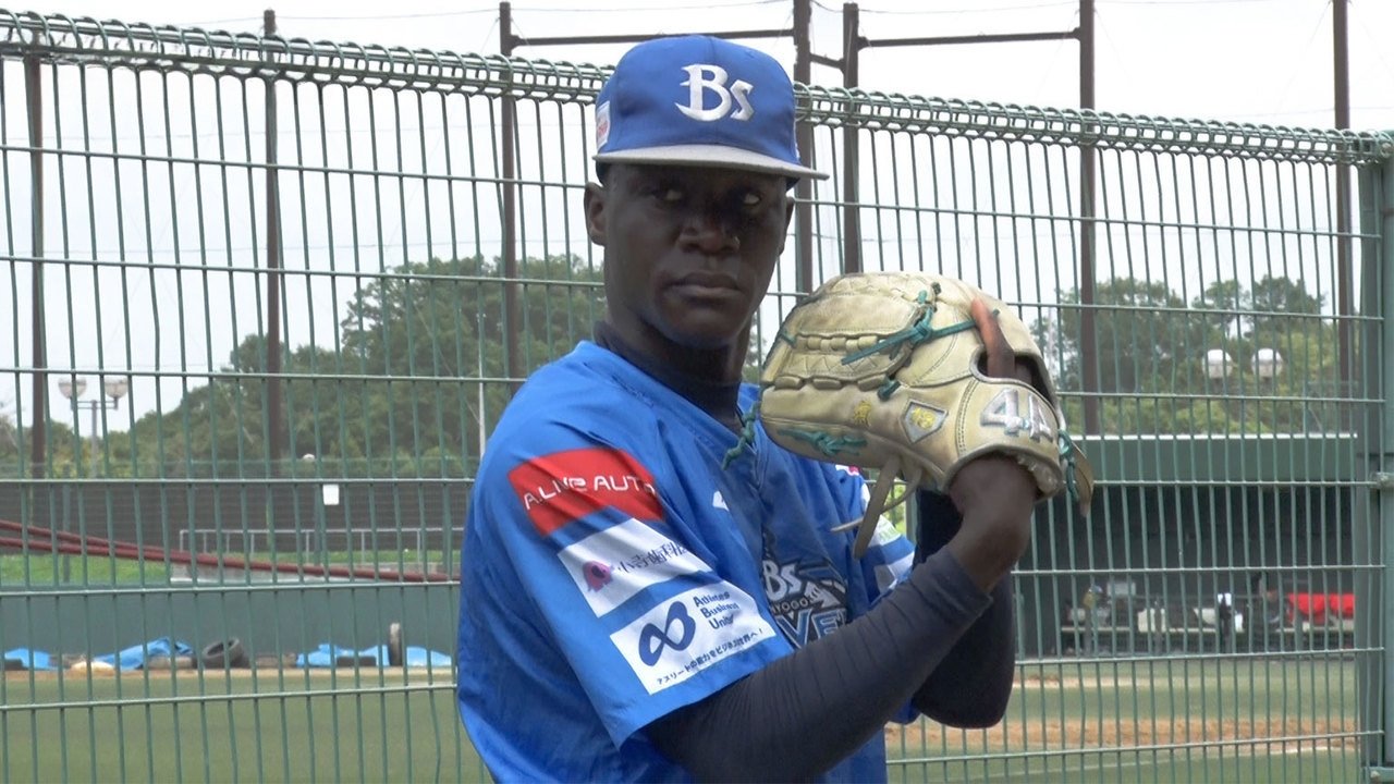 A Ugandan Teen's Big-league Dream