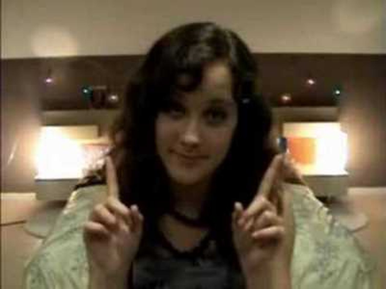 Skins - Season 0 Episode 16 : Video Diary S1: Michelle's Video Diary