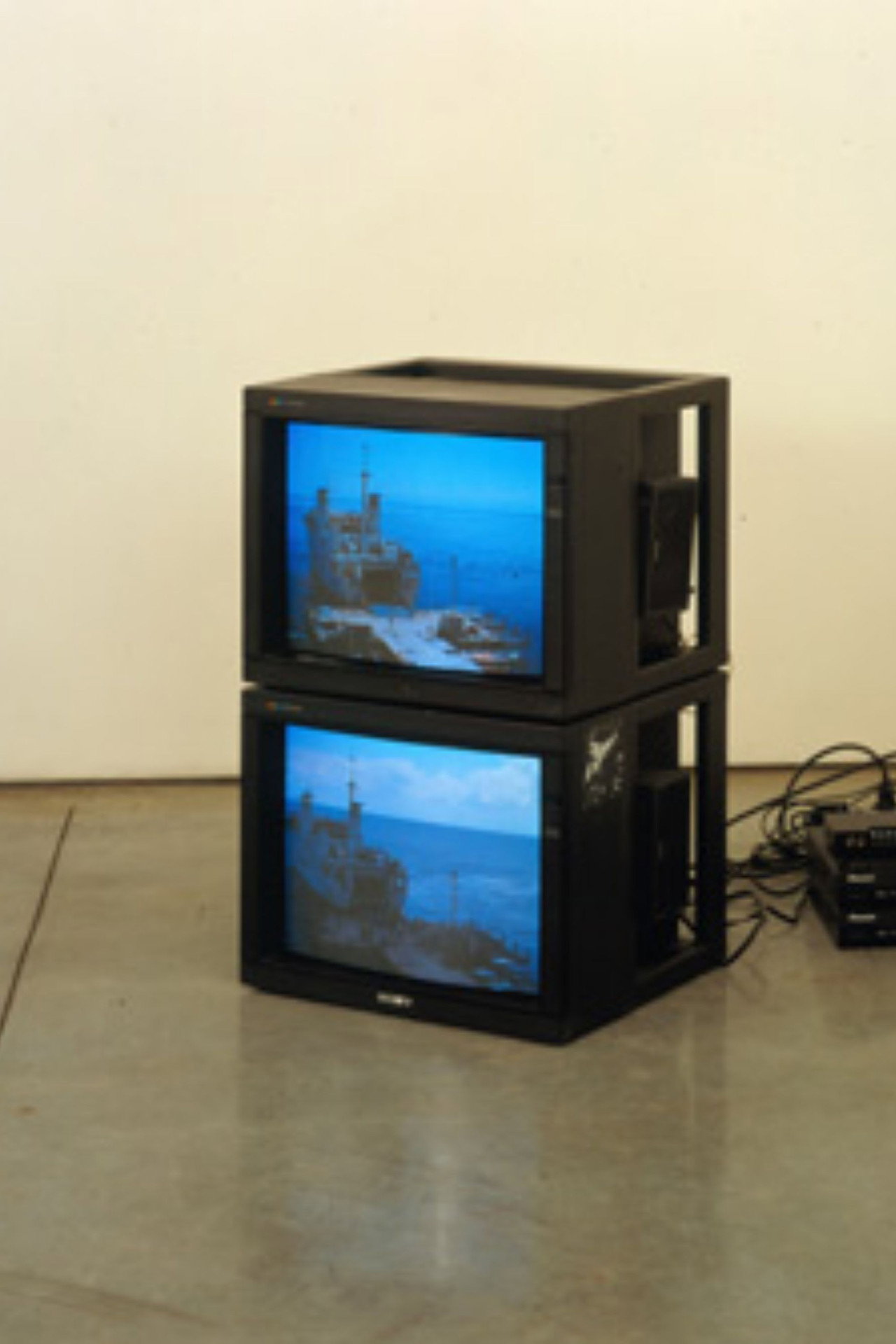 Work No. 405 - Ships coming in filmaffisch