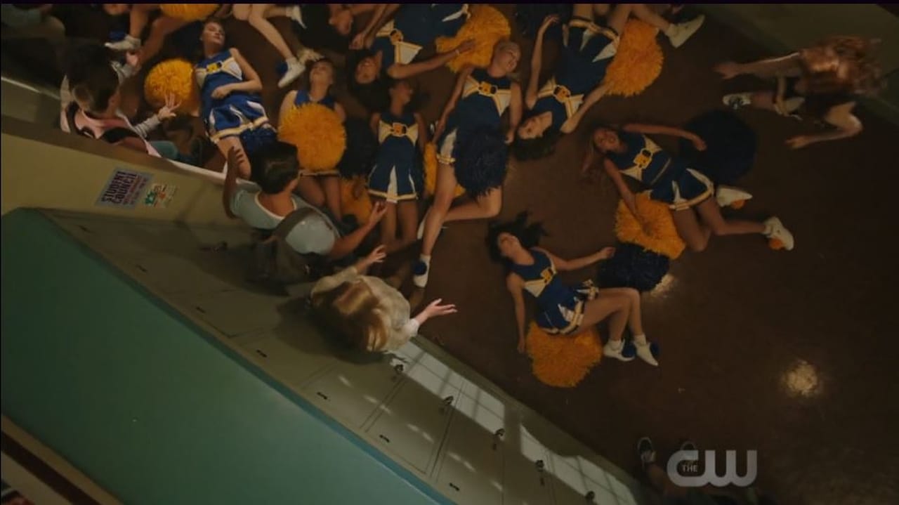 Riverdale - Season 3 Episode 8 : Chapter Forty-Three: Outbreak