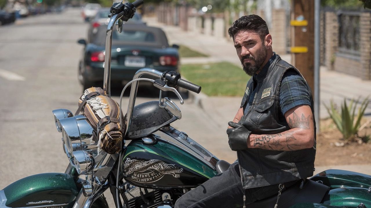 Mayans M.C. - Season 1 Episode 10 : Cuervo/Tz'ikb'uul