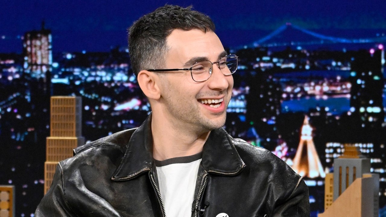 The Tonight Show Starring Jimmy Fallon - Season 11 Episode 23 : Jack Antonoff, Mo Rocca, Bleachers