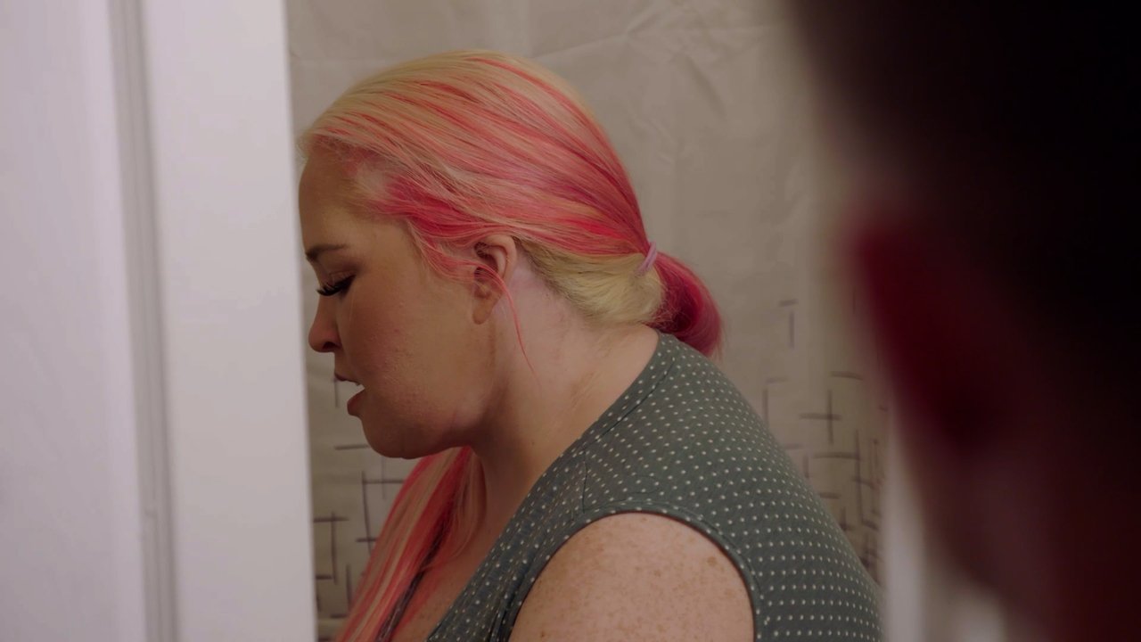 Mama June Family Crisis - Season 6 Episode 4 : Family Crisis: Knock Down Drag Out