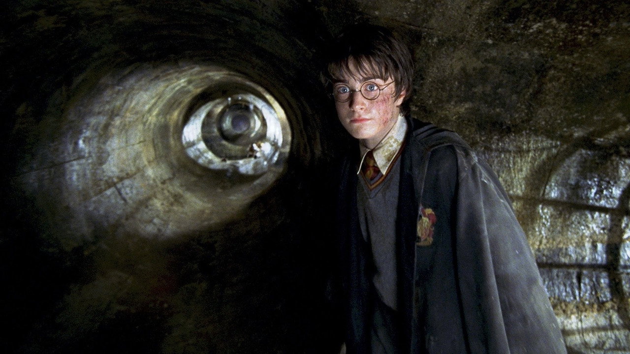 Harry Potter and the Chamber of Secrets background 77