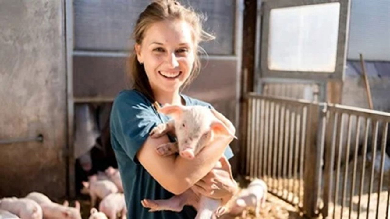 Checkerin Marina — Épisode 17