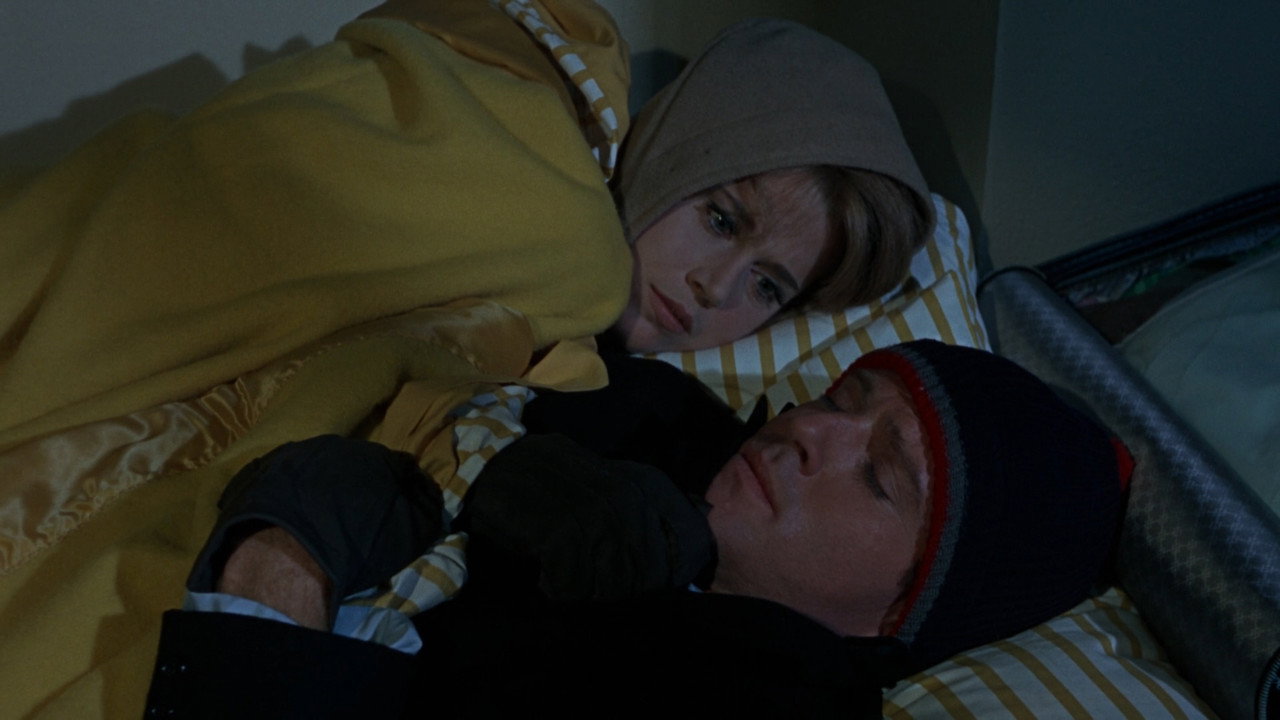 Barefoot in the Park background 23