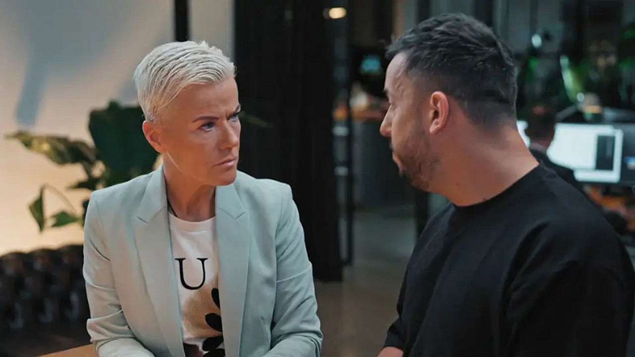 Scam Alert: Trap Er Niet In! - Season 1 Episode 3 : Episode 3