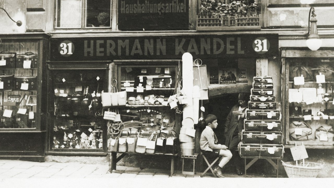 title image