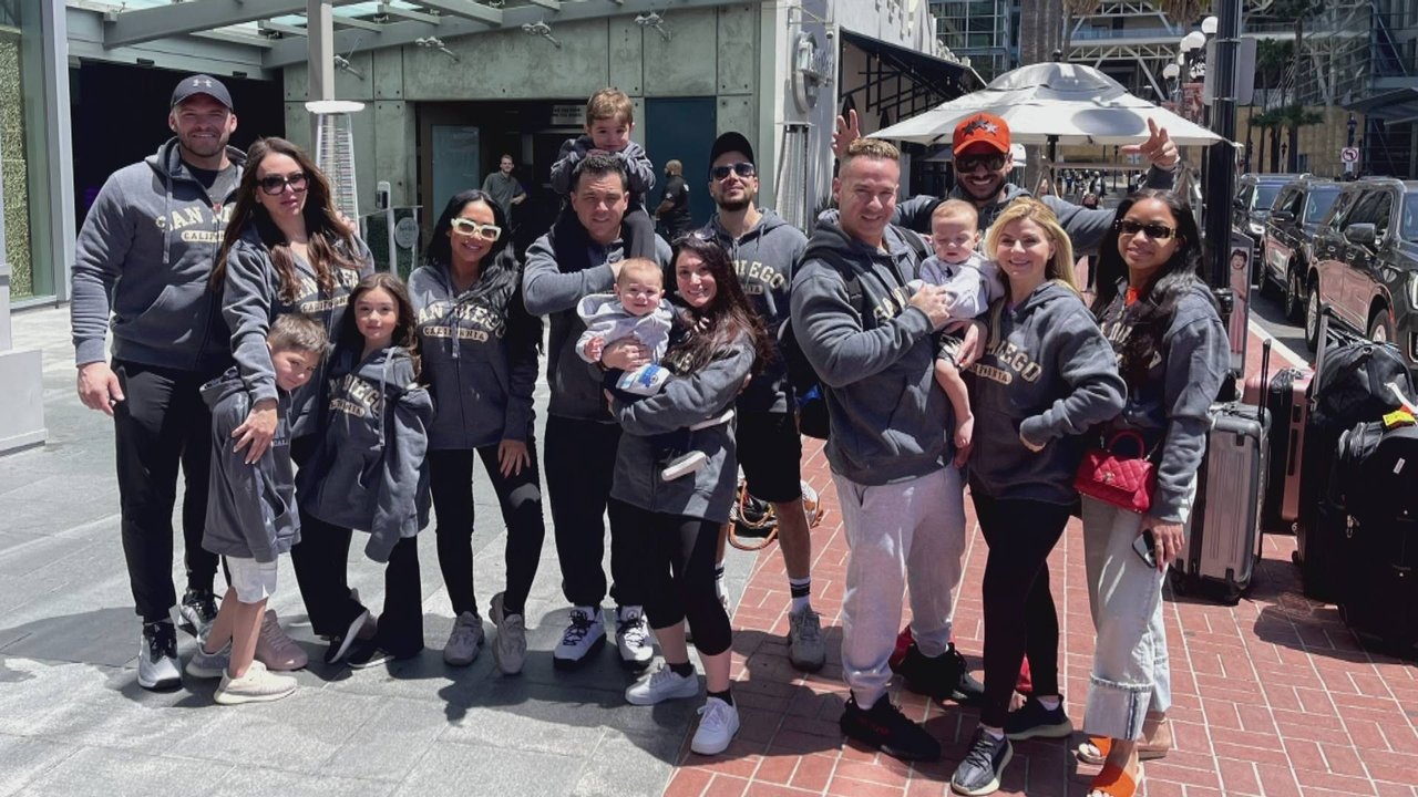 Jersey Shore: Family Vacation - Season 5 Episode 29 : VIN DAY