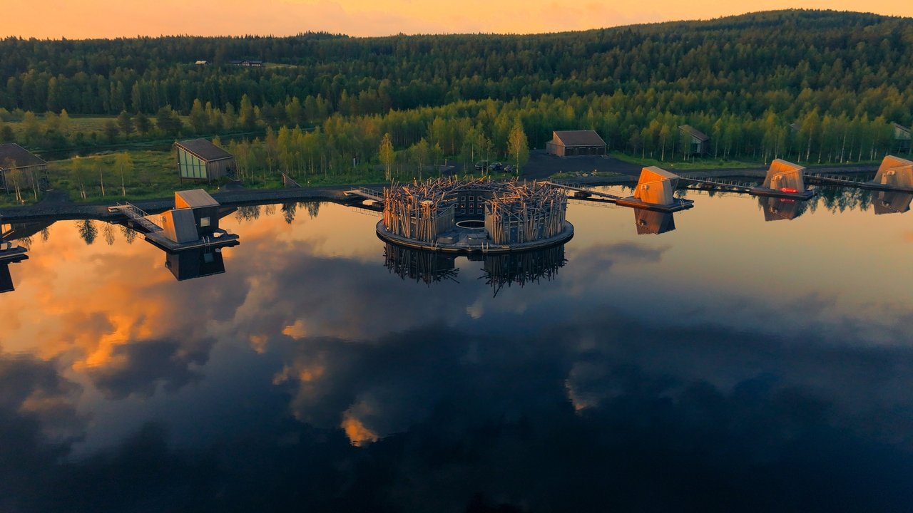 The Reluctant Traveller with Eugene Levy - Season 2 Episode 1 : Sweden: Midsummer