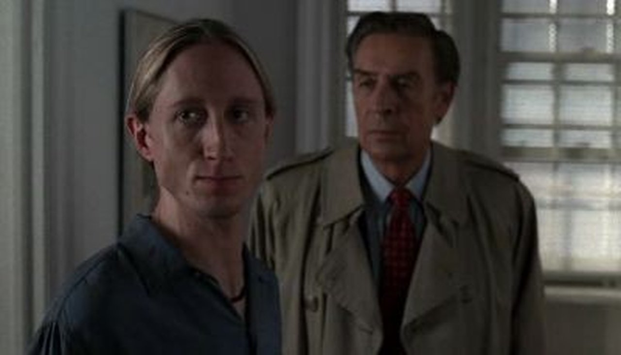Law & Order - Season 13 Episode 8 : Asterisk