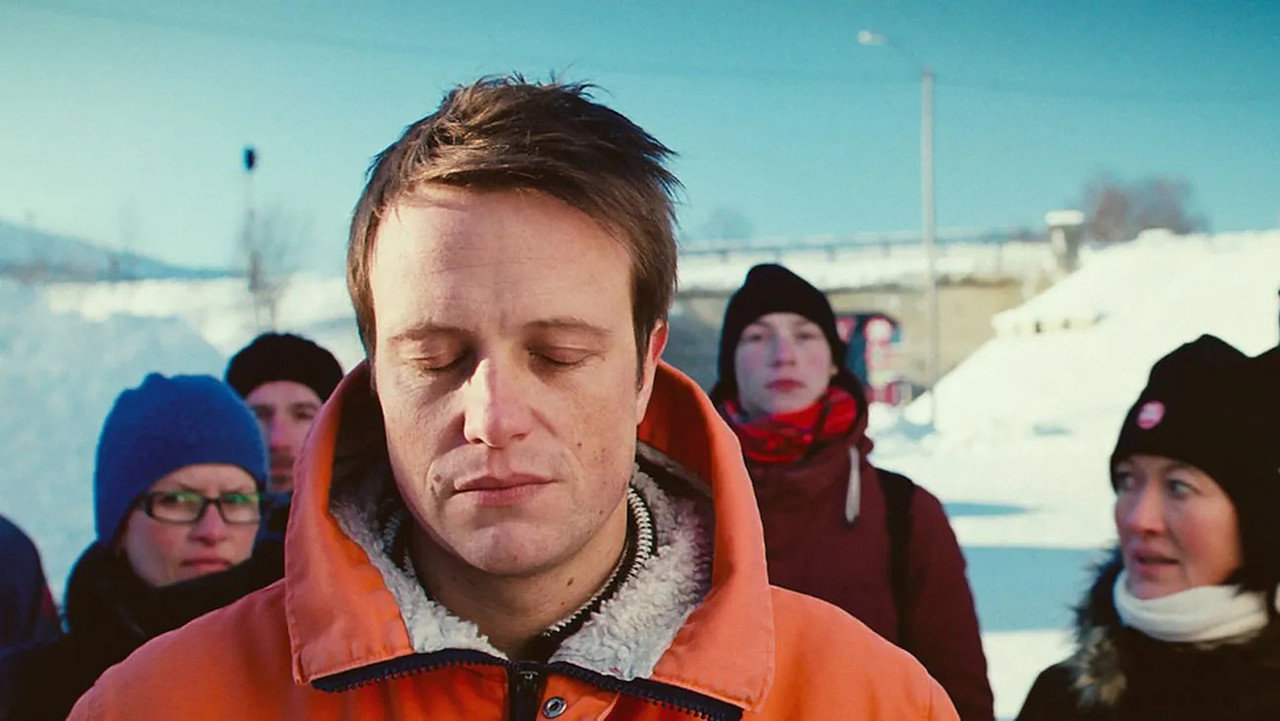 The Disappearing Illusionist still 5