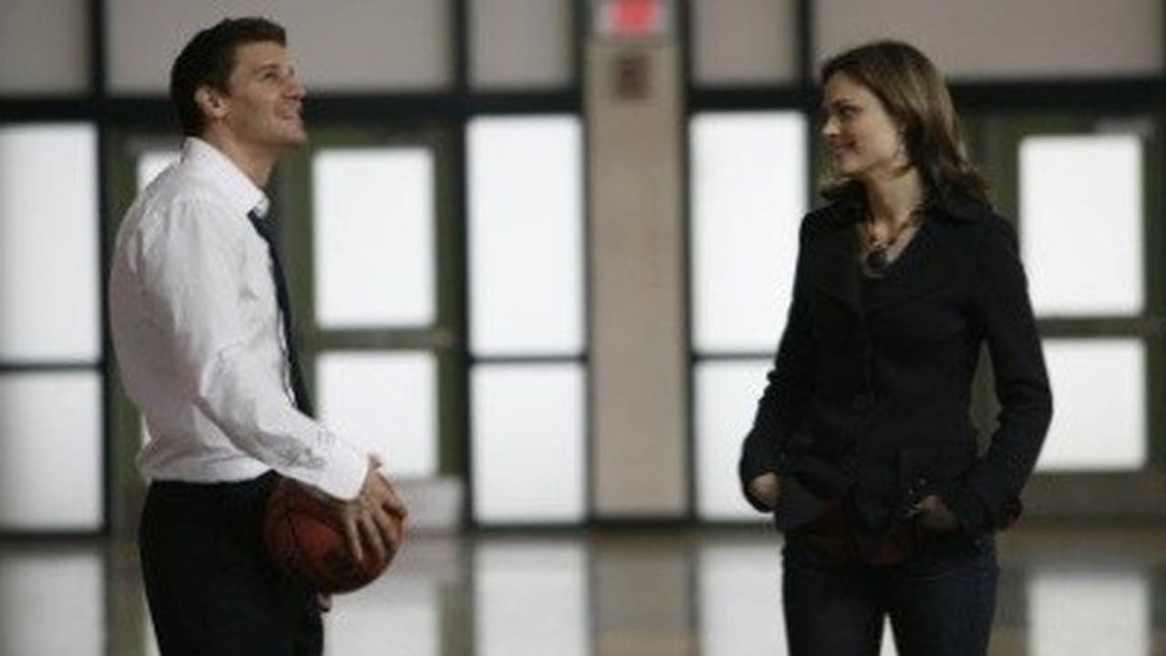 Bones - Season 3 Episode 11 : Player Under Pressure