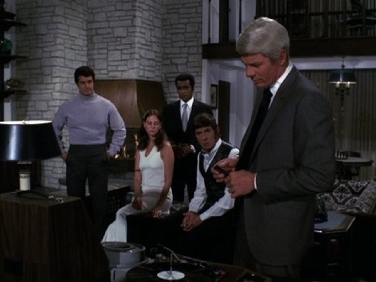 Mission: Impossible - Season 5 Episode 15 : Cat's Paw