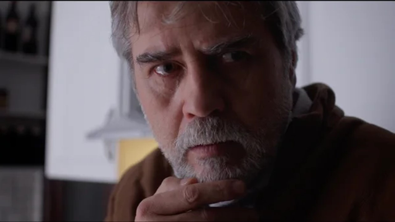 Cihangir Cumhuriyeti — Épisode 6