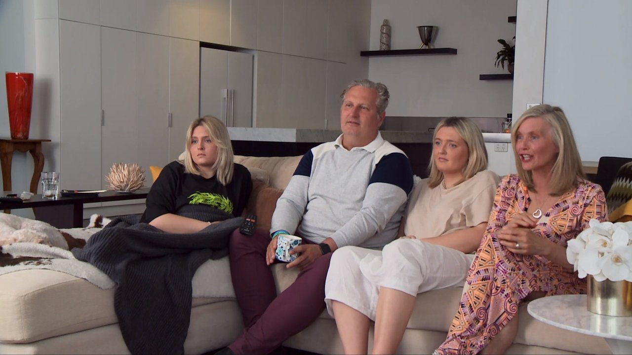 Gogglebox Australia - Season 14 Episode 6 : Episode 6