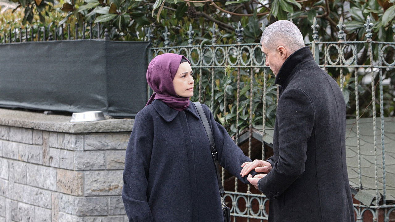 Red Roses - Season 2 Episode 19 : Episode 38