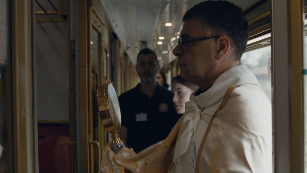 Immagine di copertina del trailer di Chi sale sul treno