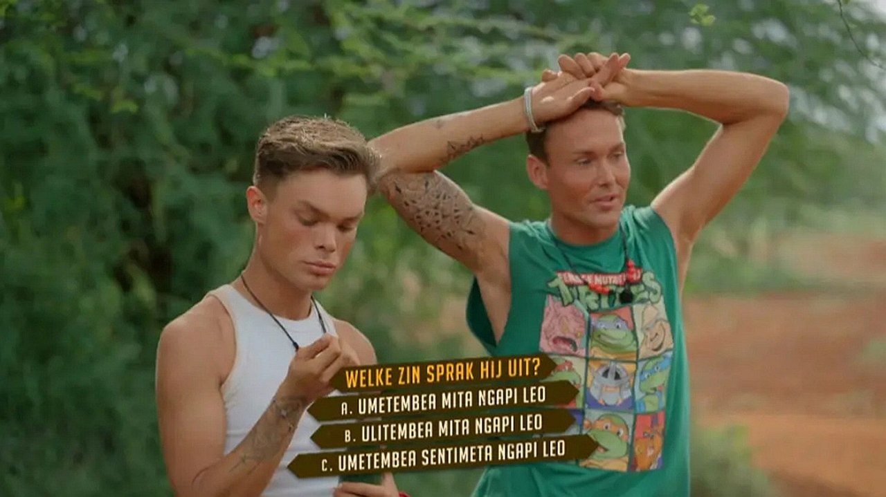 Echte Jongens op Safari backdrop