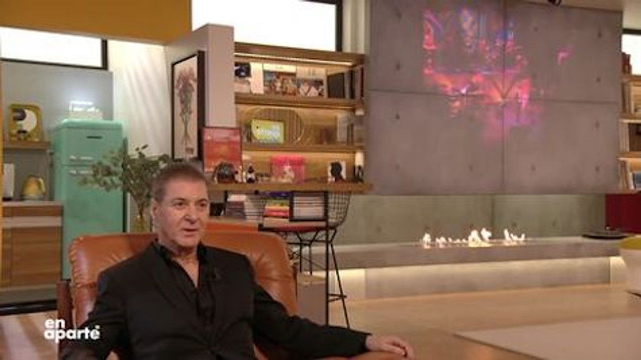 En aparté — Etienne Daho