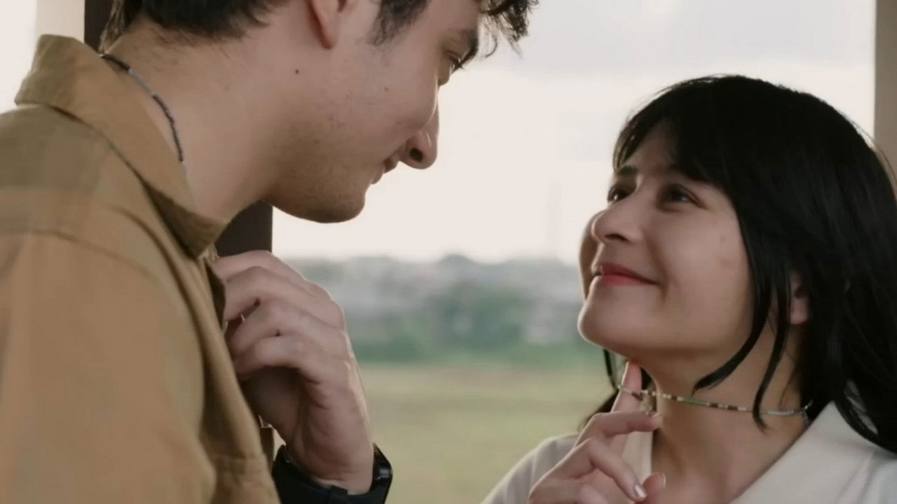 The Heartbreak I Choose backdrop