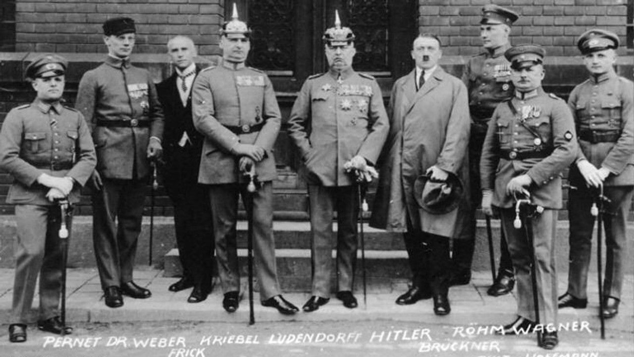 Alain Decaux raconte — Le Putsch, Munich 1923