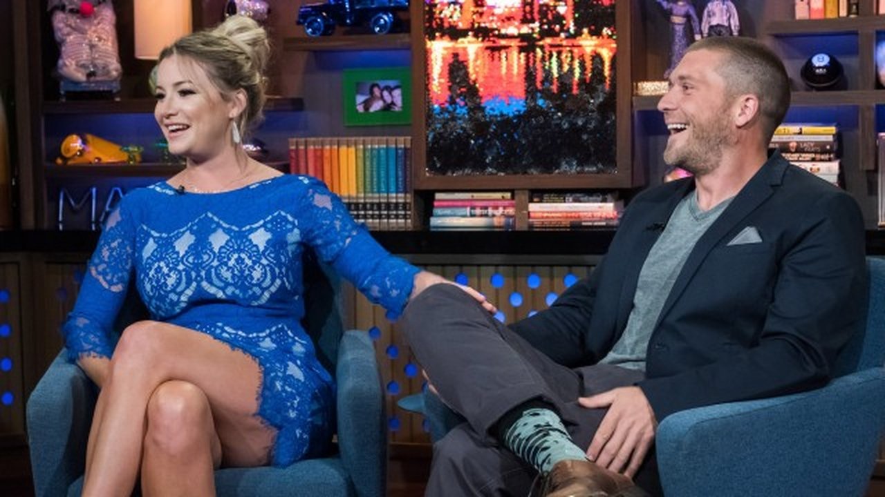 Watch What Happens Live with Andy Cohen - Season 15 Episode 90 : Hannah Ferrier; Adam Glick