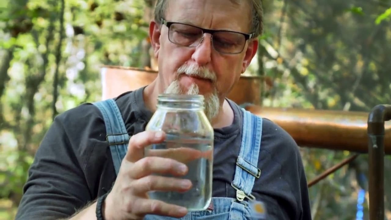 Moonshiners - Season 10 Episode 11 : Mason Jar Shortage