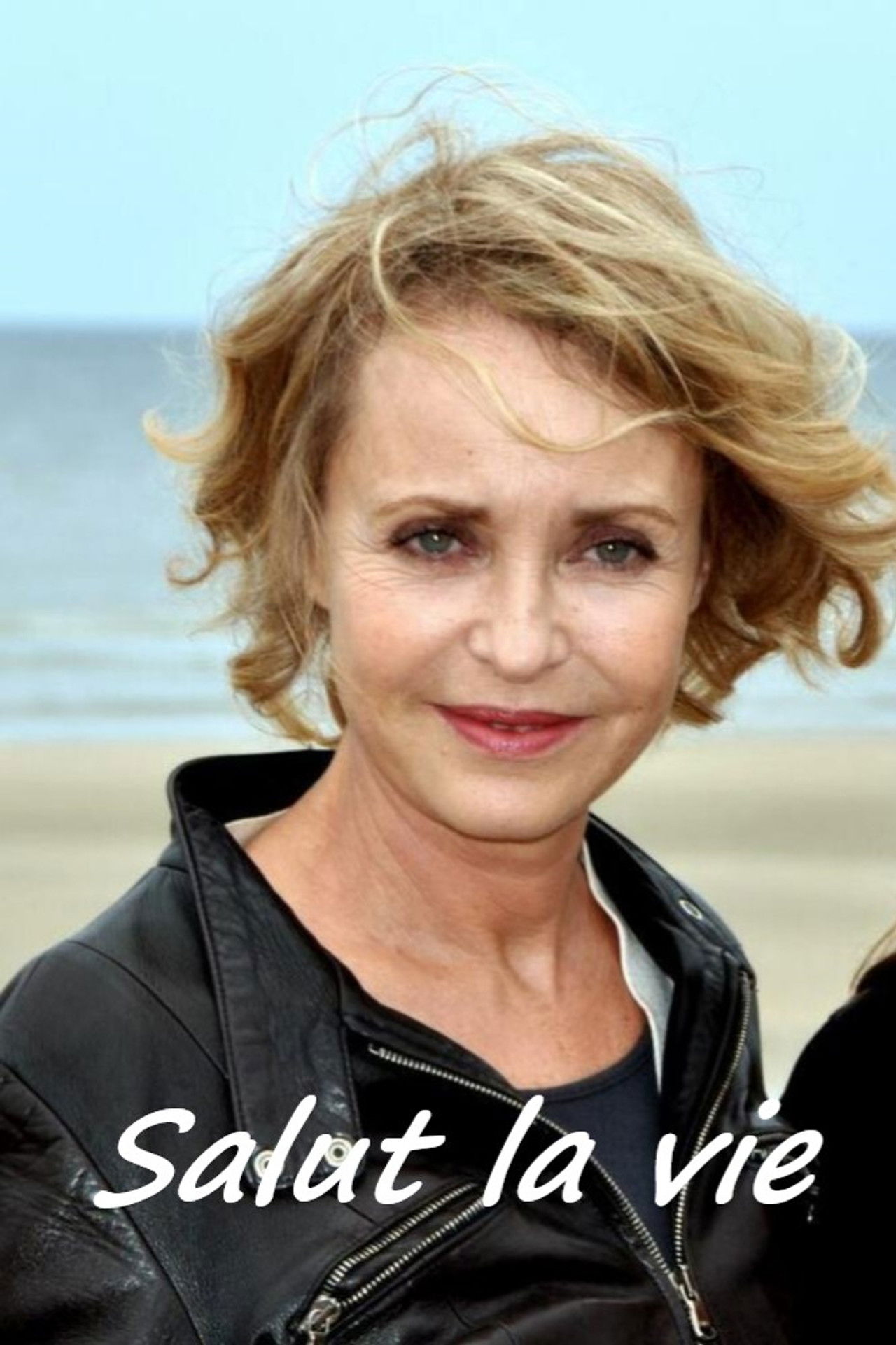 Salut la vie Backdrop