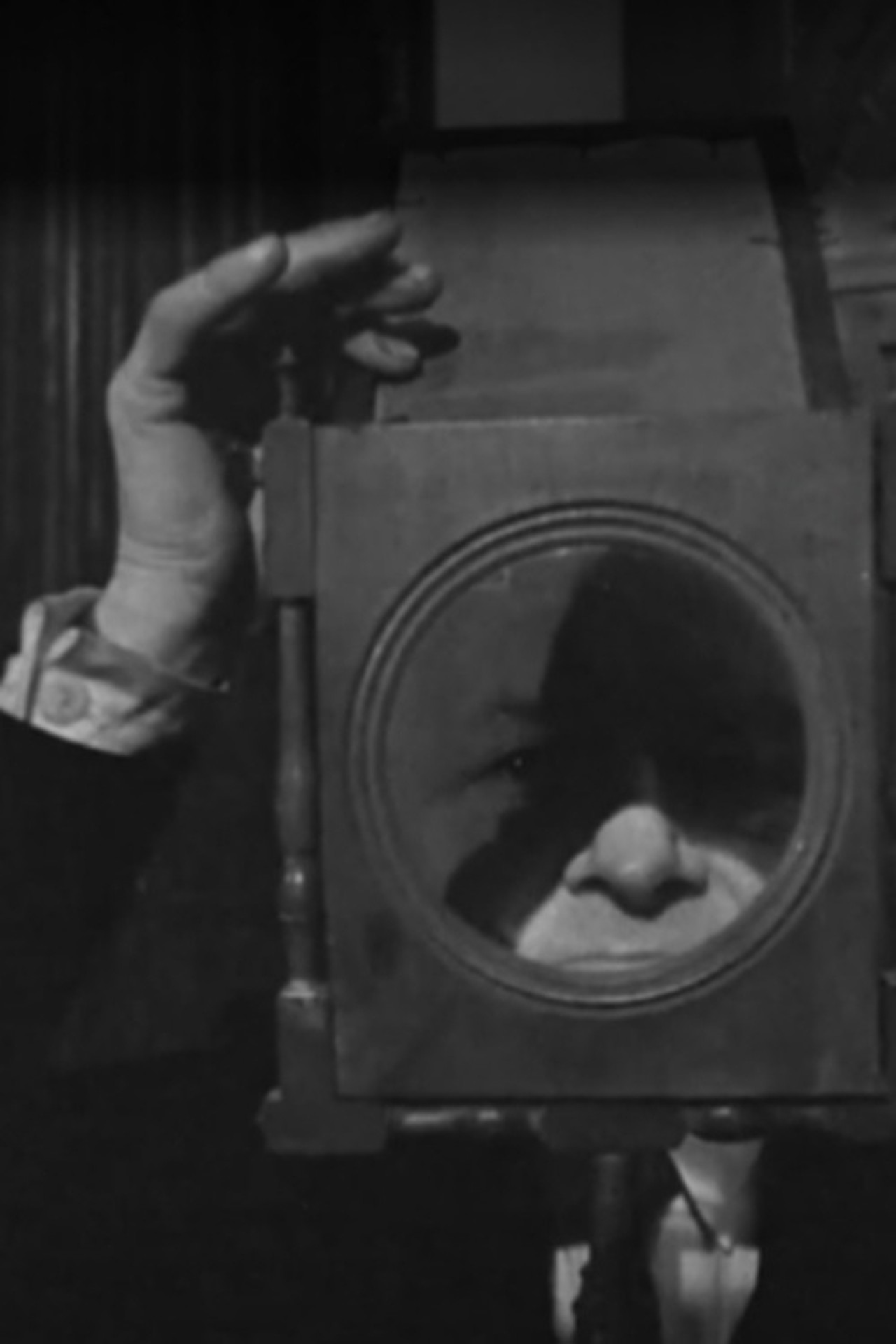 La Cinémathèque française Backdrop