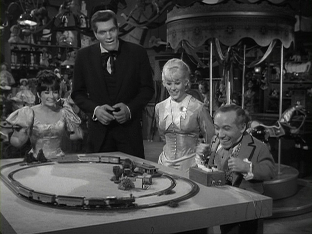 The Wild Wild West - Season 1 Episode 20 : The Night of the Whirring Death