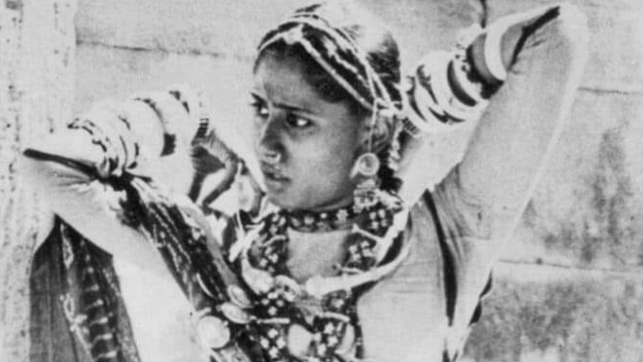 مشاهدة فيلم Bhavni Bhavai مترجم بدون اعلانات - خلفية