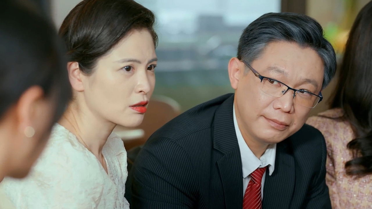 真情假爱 — Épisode 5