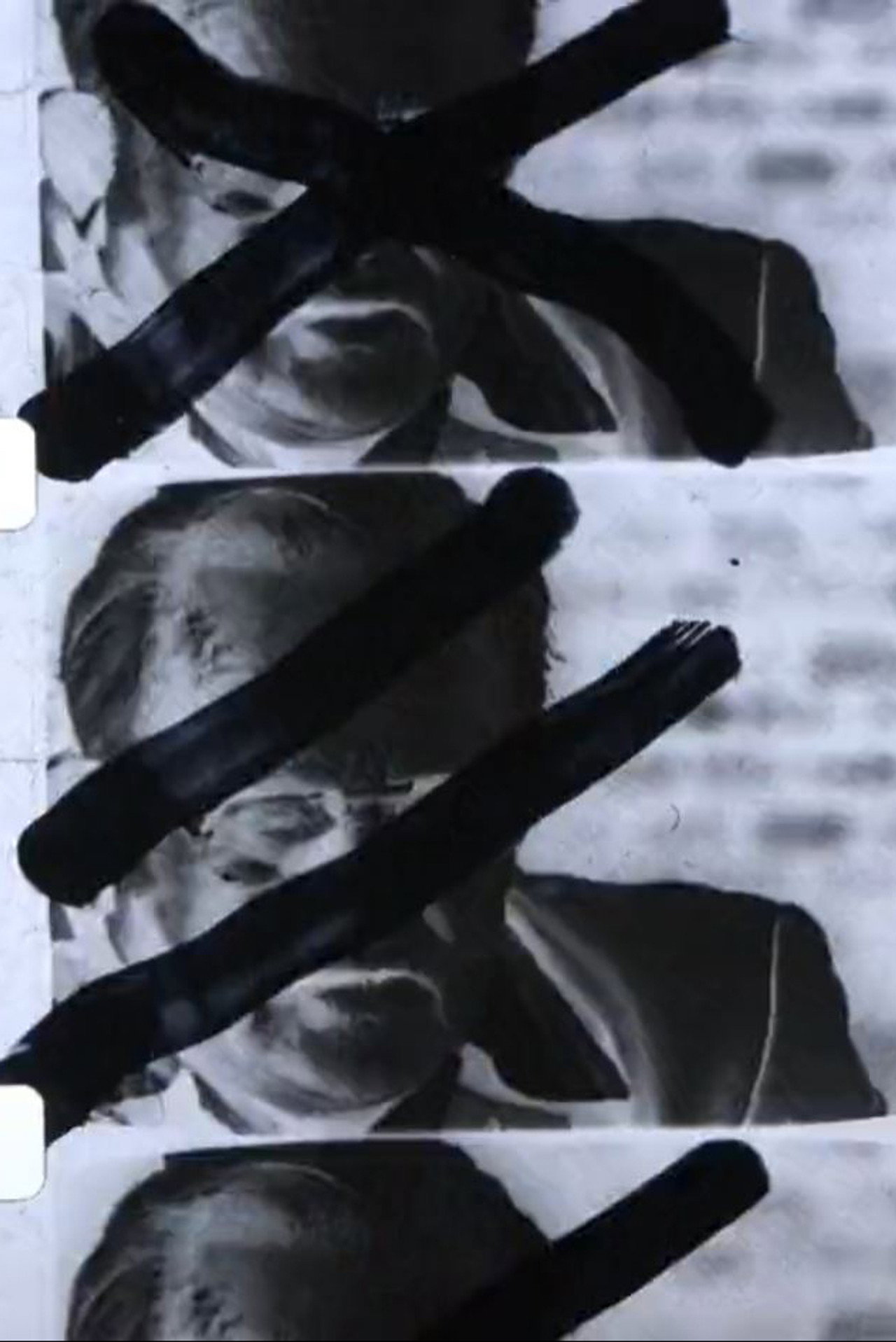 Love Is A Piece of Paper Torn to Bits filmaffisch
