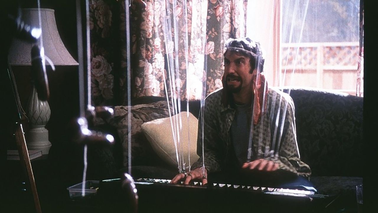 Scen från Freddy Got Fingered