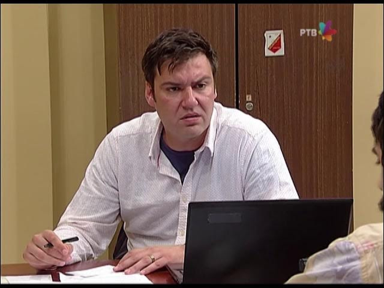Državni posao - Season 6 Episode 130 : 1065 Dragi Čaki