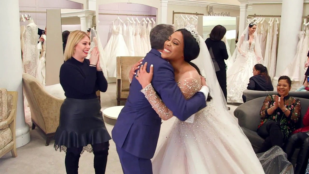 Say Yes to the Dress - Season 17 Episode 7 : The Wag