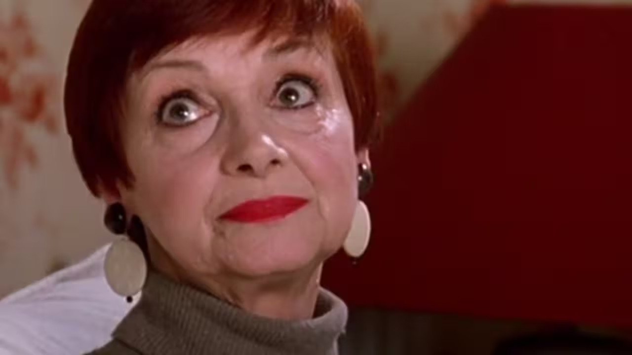 A doctor in the family - Season 7 Episode 9 : What a night that night! / Matters of the heart