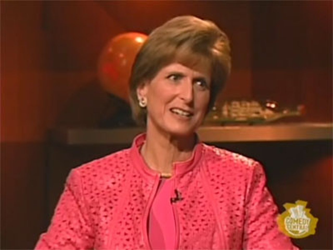 The Colbert Report - Season 2 Episode 16 : Christine Todd Whitman