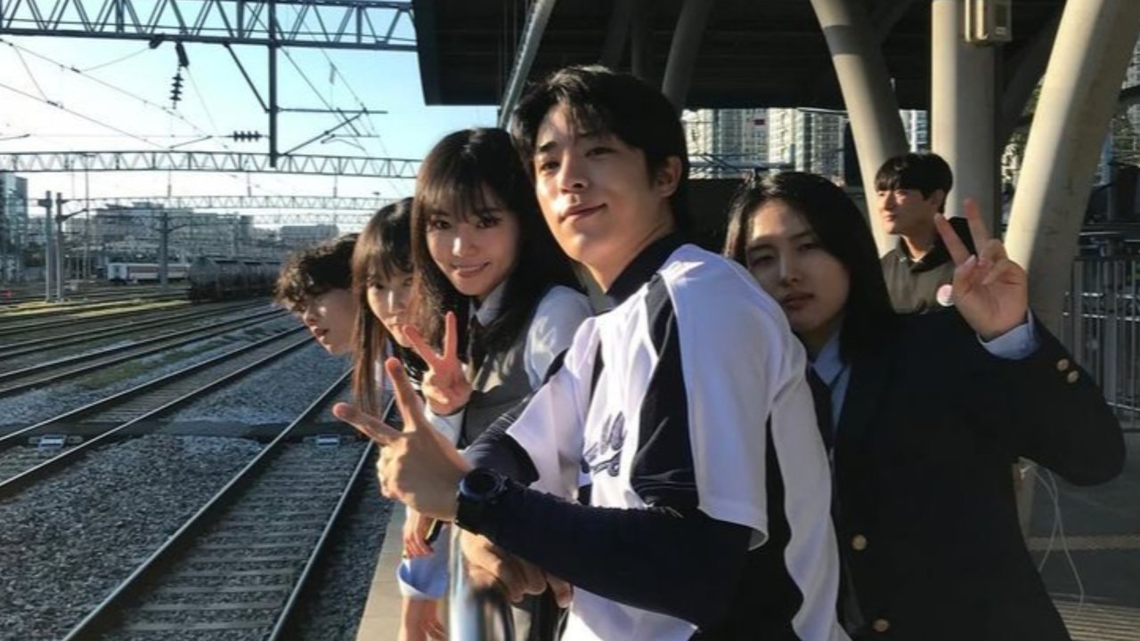 강령: 귀신놀이