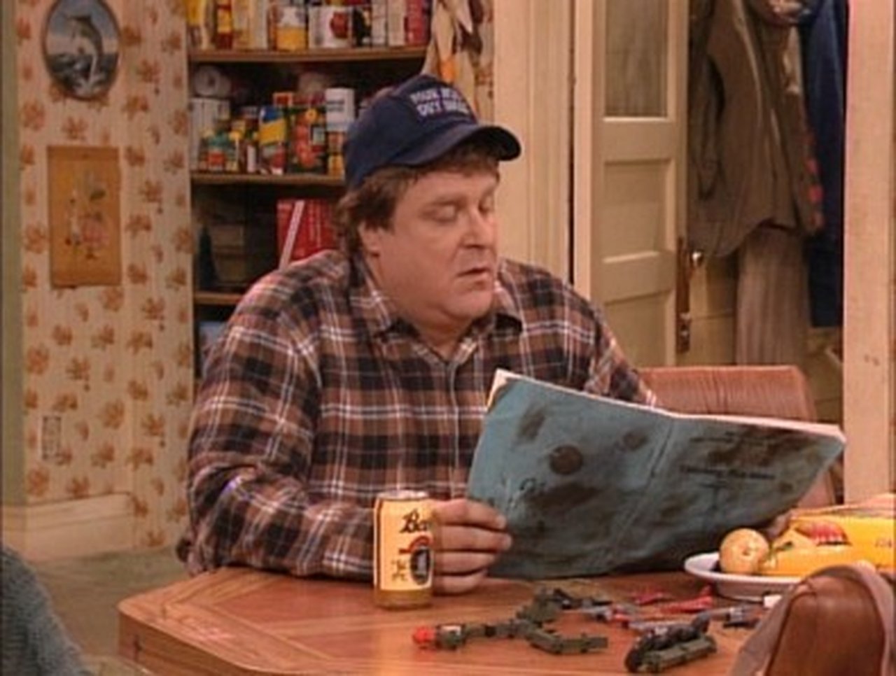 Roseanne - Season 1 Episode 14 : Father's Day