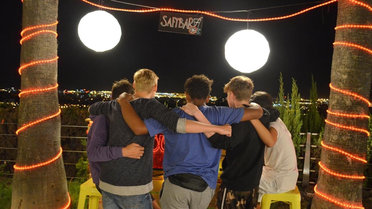 Die Jungs-WG - Season 5 Episode 20 : Episode 20