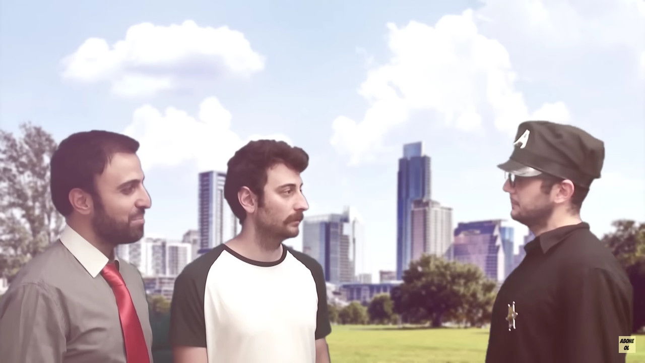 Hiç Komik Değil — Épisode 4